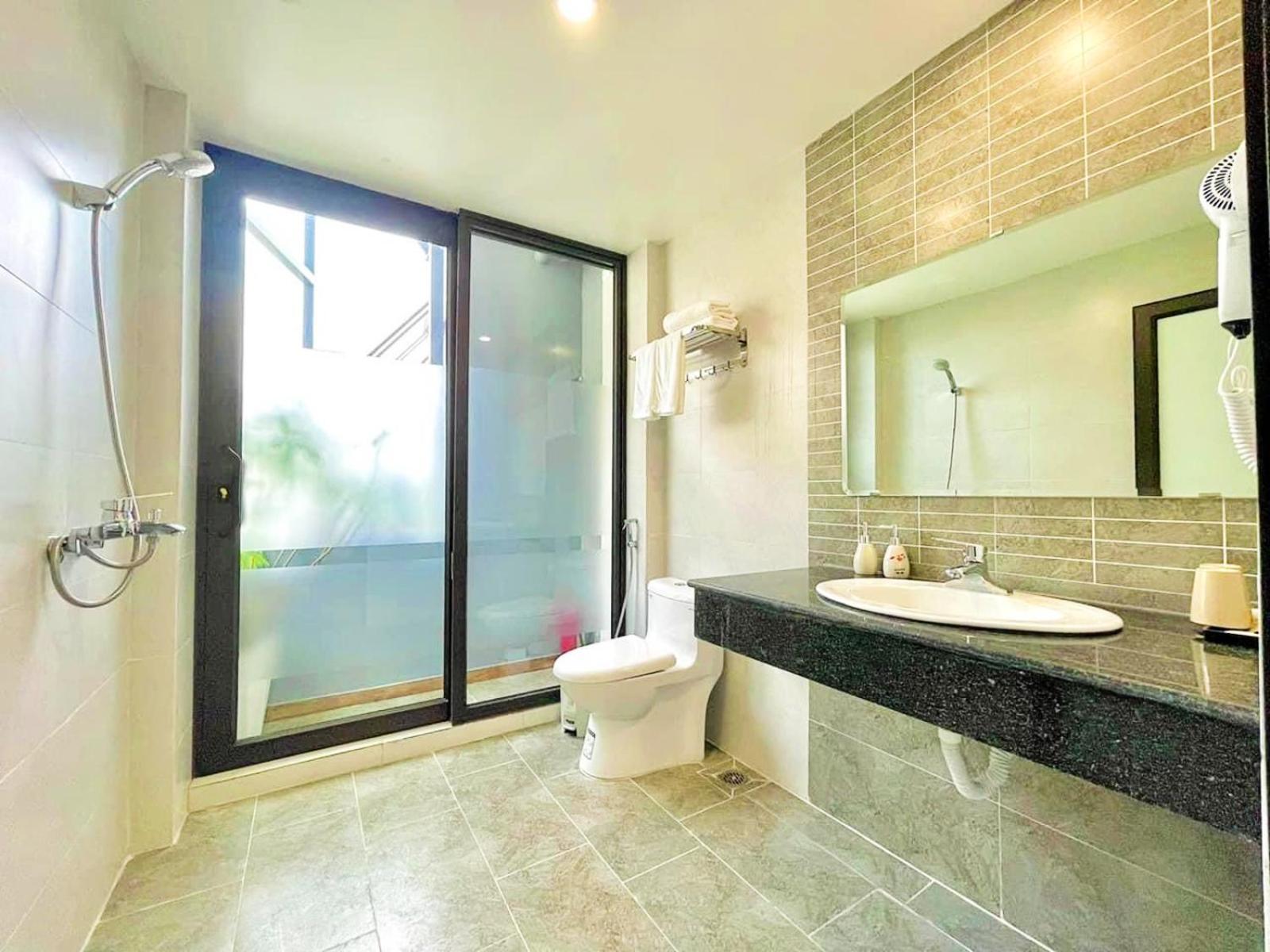 Bai Chay Panda Hotel Ha Long Exterior photo